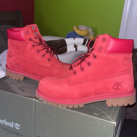 Red tims - Picture 5 of 6